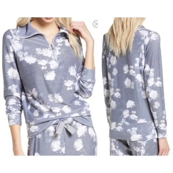 Chaser Women’s NWT Gray Floral Cozy Knit Lounge Half-Zip Sweatshirt Size XS New - Picture 1 of 7